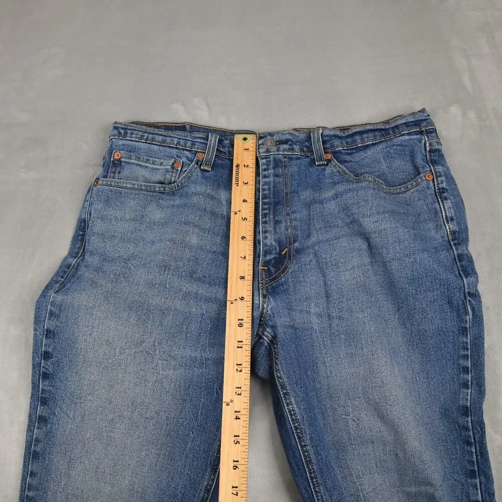 Levi's 541 Athletic Taper Jeans Mens 35x32 (34x30) Denim Outdoors Hiking